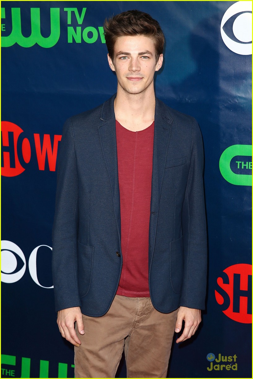 grant gustin the flash tca panel party 06