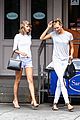 karlie kloss nyc subway lunch with taylor swift 04