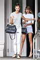 karlie kloss nyc subway lunch with taylor swift 09