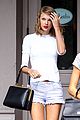 karlie kloss nyc subway lunch with taylor swift 11
