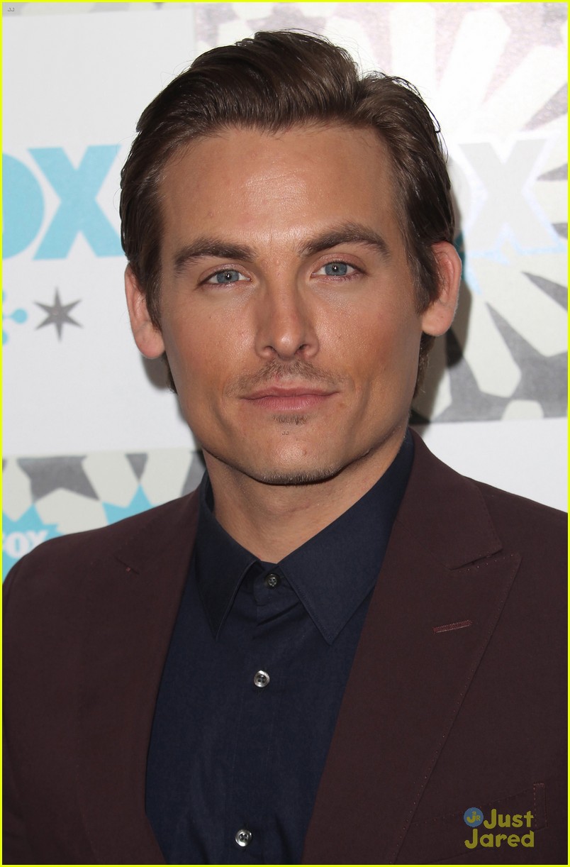 Gracepoint's Kevin Zegers \u0026 Kendrick Sampson Party it Up at TCA 2014: Photo  697488 | Kendrick Sampson, Kevin Zegers Pictures | Just Jared Jr., image size:804x1222