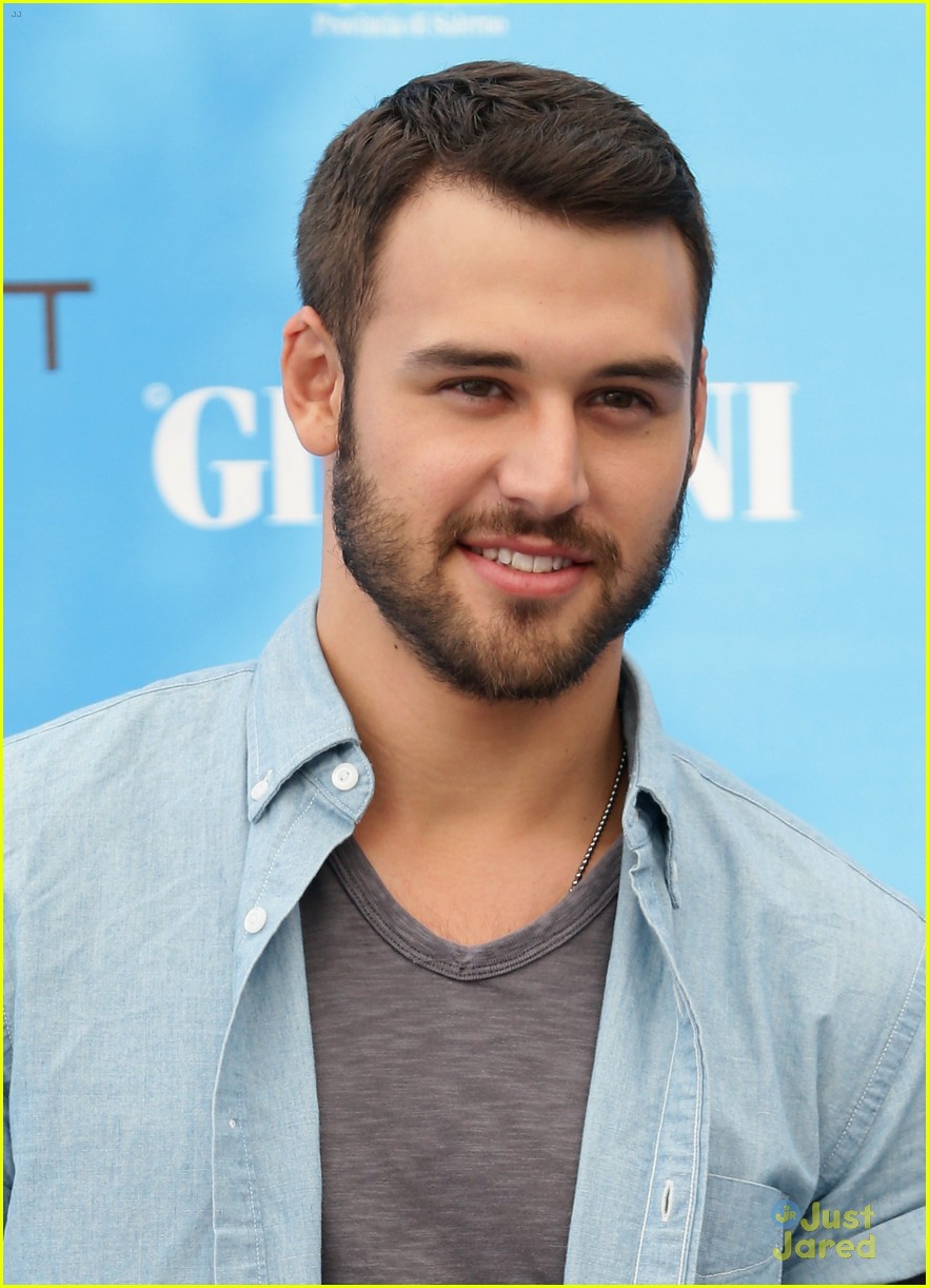 Ryan Guzman Steps Out for 'Step Up All In' with Melanie Iglesias ...