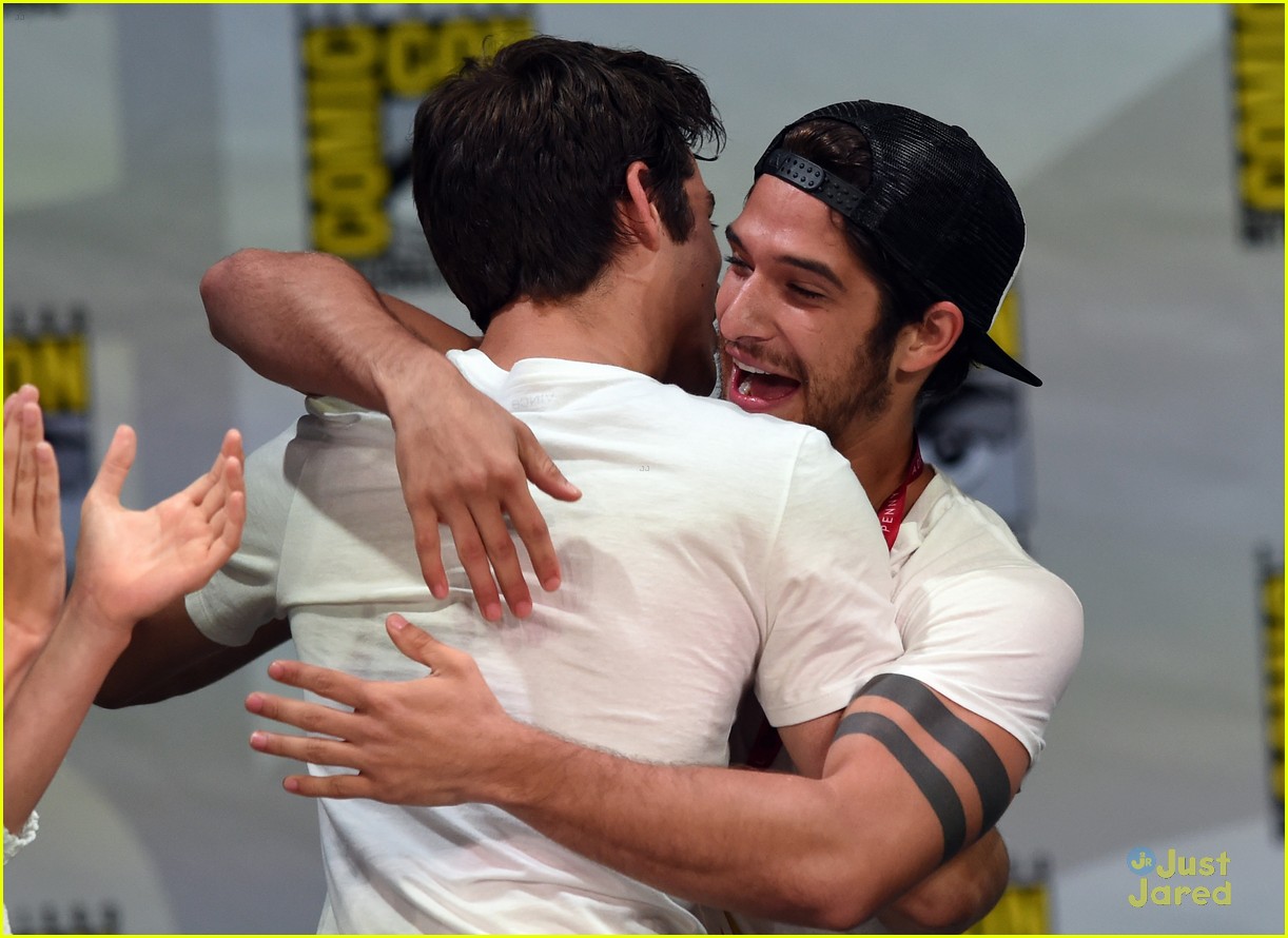 tyler posey dylan obrien sdcc reunion 04