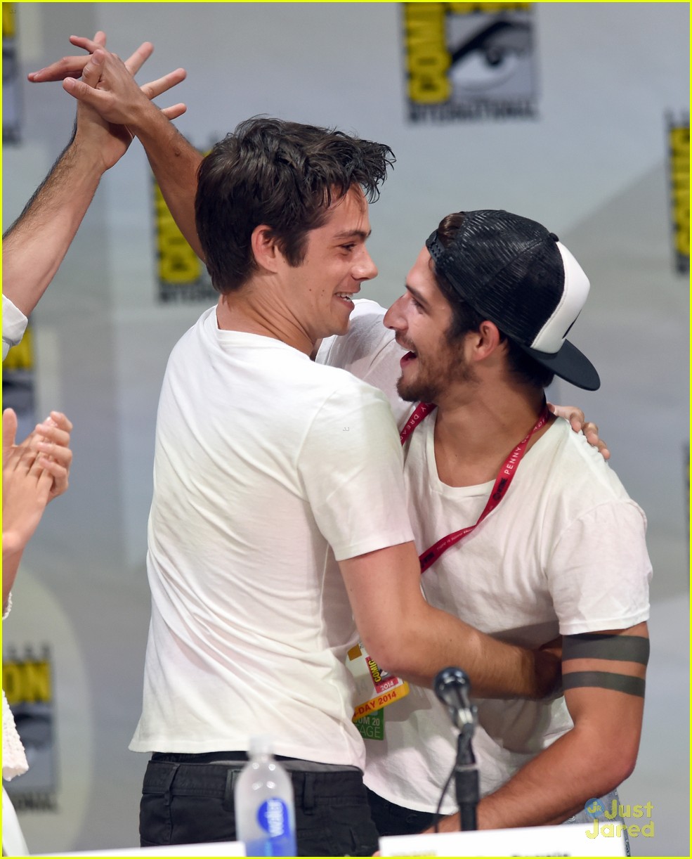 tyler posey dylan obrien sdcc reunion 14