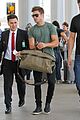 zac efron muscles cant be ignored at lax airport 09