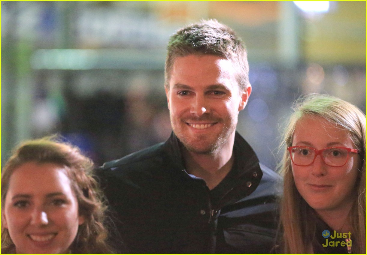 stephen amell filmed an arrow scene that was two years in the making 06