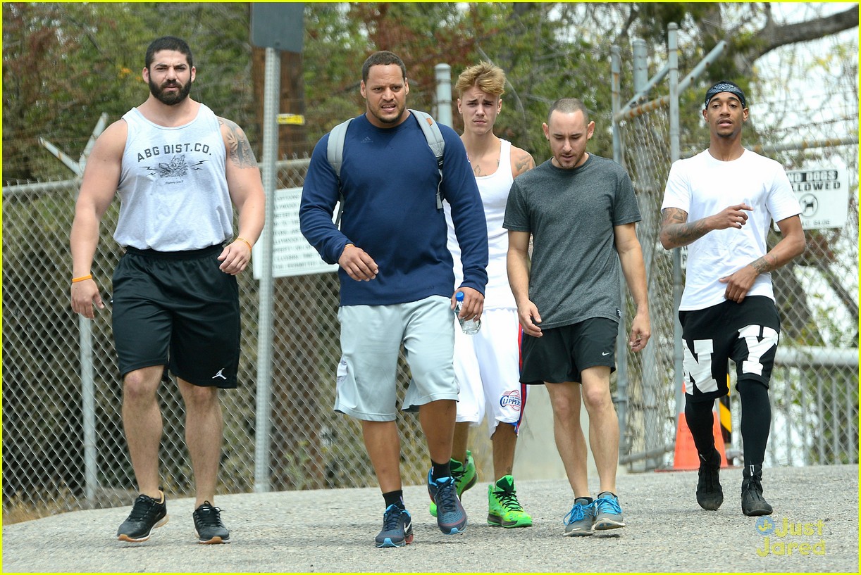 justin bieber boxing skills hike with friends 11