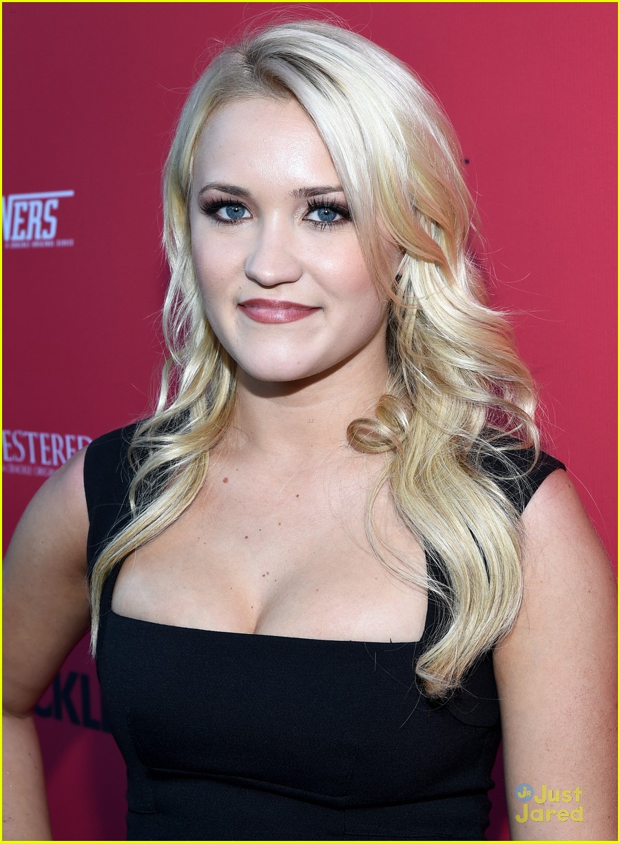 emily osment james maslow crackle cleaners premiere 03