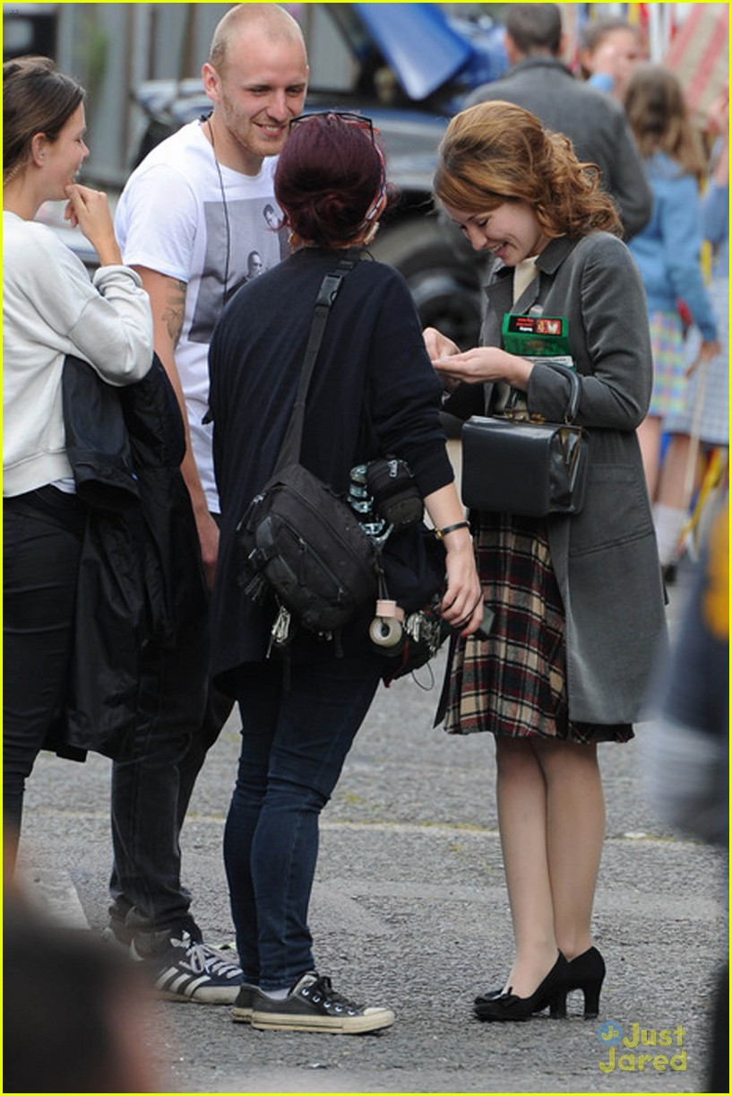 emily browning plaid legend filming london 08