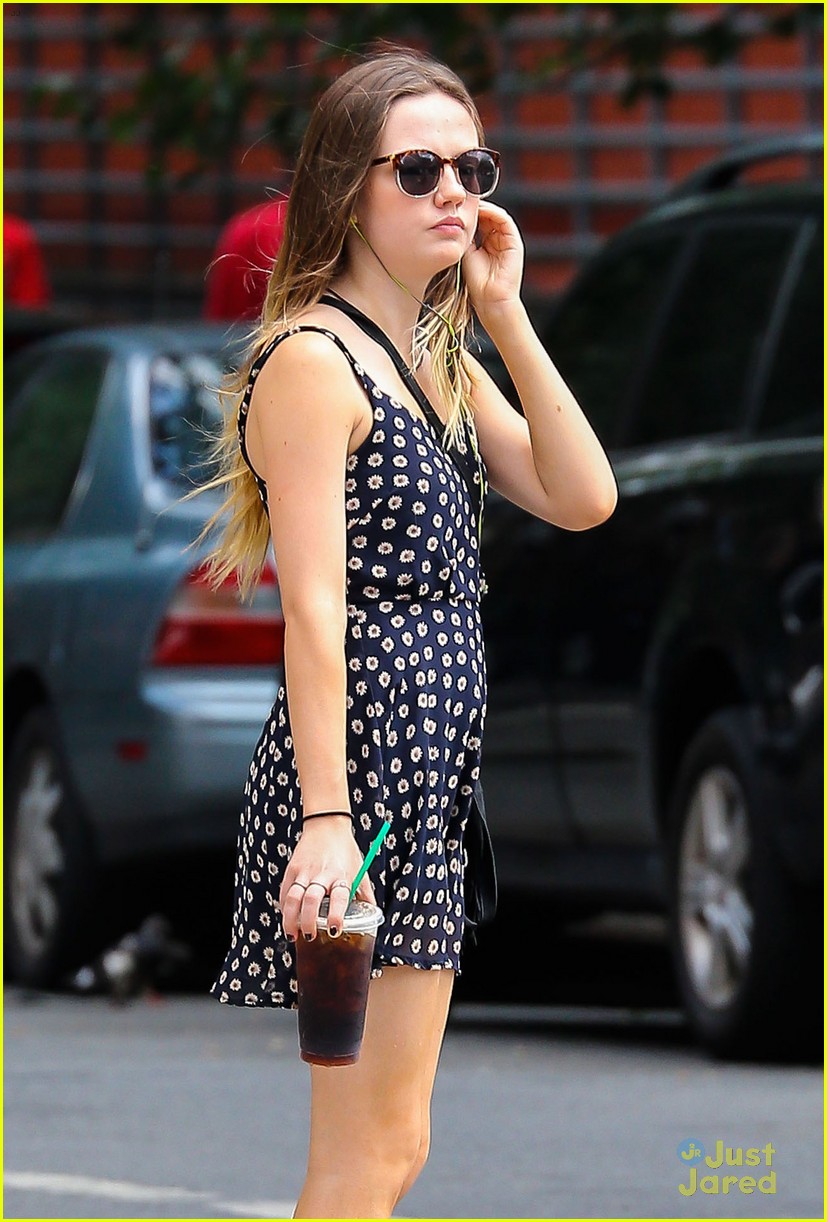 emily meade steps out after the leftovers renewed 12