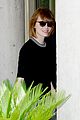emma stone andrew garfield arm in arm lunch venice 10