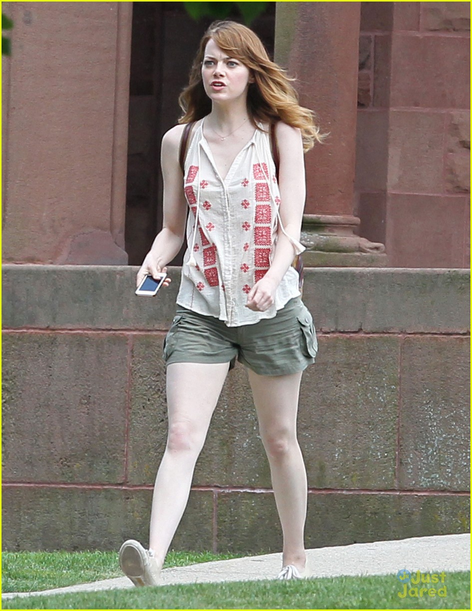 emma stone is having a fit for a scene woody allen film 03