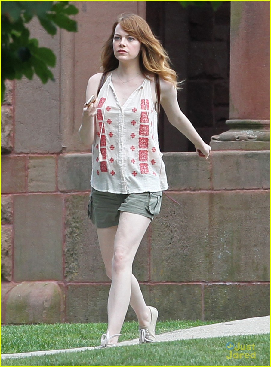 emma stone is having a fit for a scene woody allen film 14
