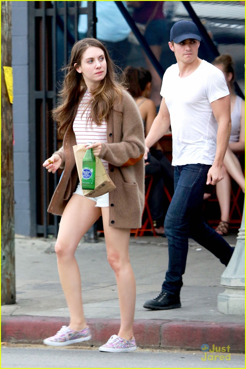 dave franco girlfriend alison brie hold hands 18