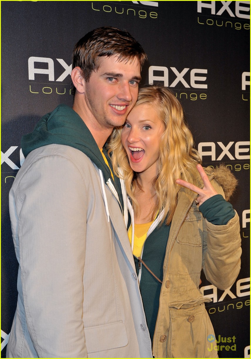 heather morris engaged to taylor hubbell 01