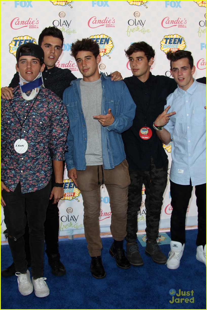janoskians take tumble teen choice awards 2014 06