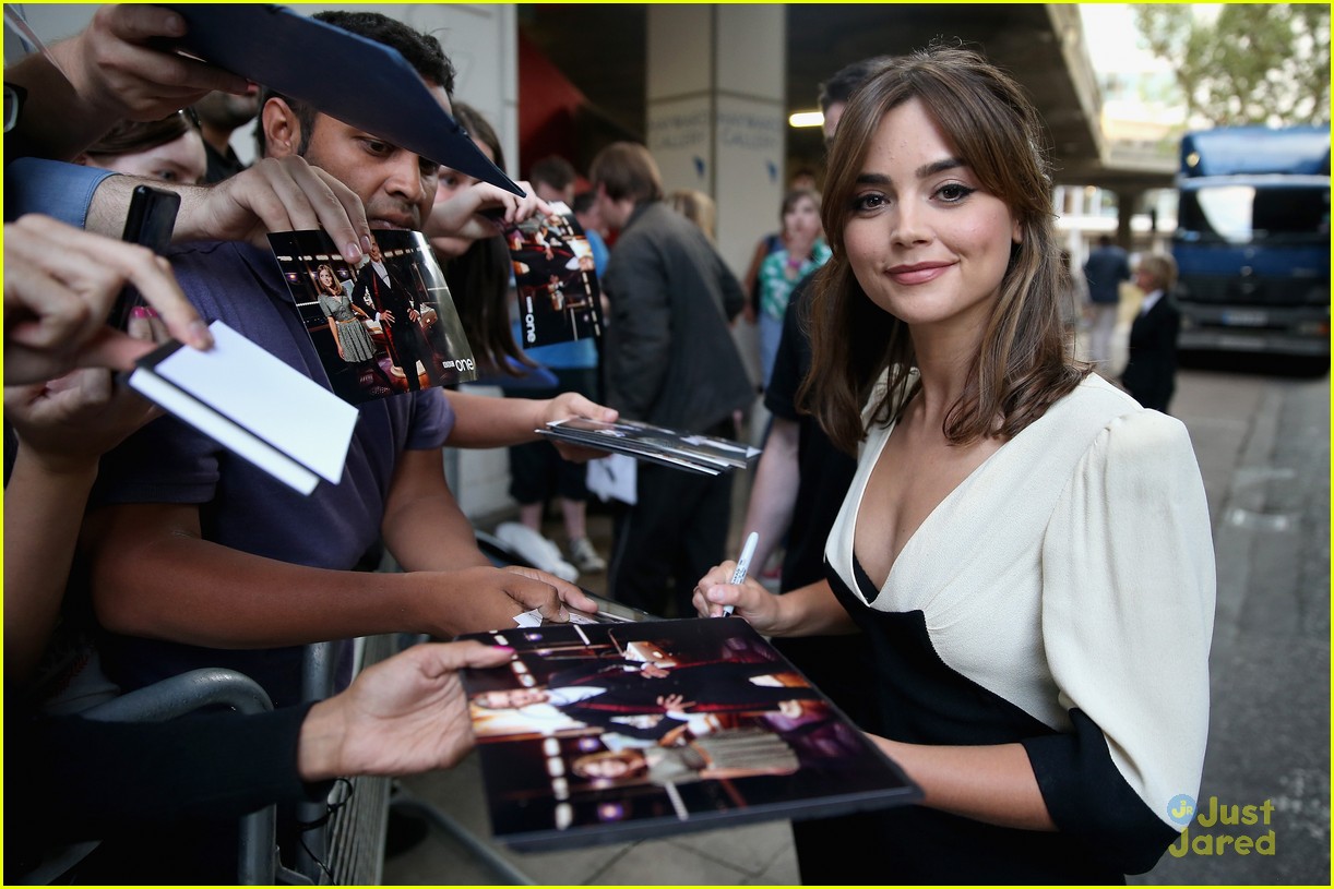 jenna coleman peter capaldi doctor who cardiff event 20