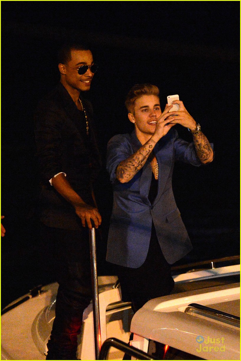 justin bieber nap dressed up night out ibiza 10
