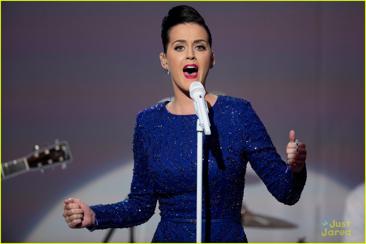 katy perry sang for the president first lady last night 01