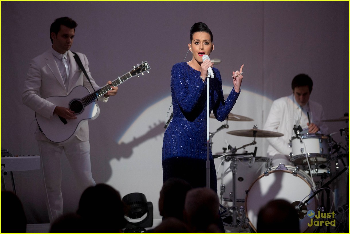 katy perry sang for the president first lady last night 14