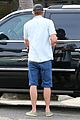 liam hemsworth eats chips grocery shopping 05