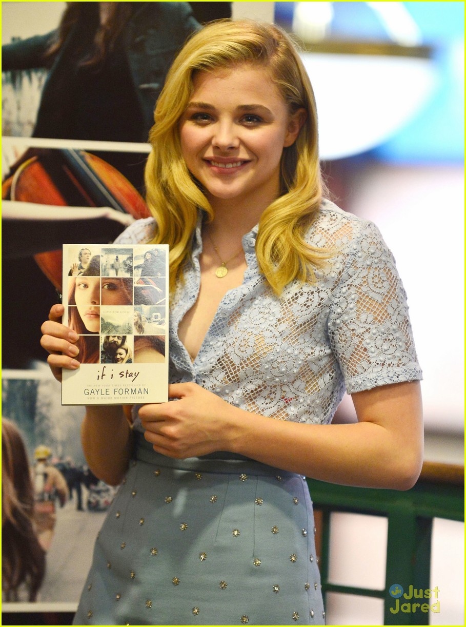chloe moretz miami barnes and nobles if i stay signing 13