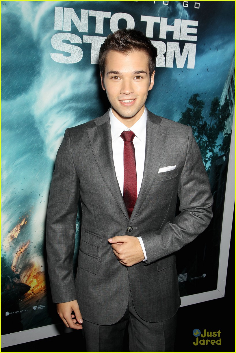 nathan kress jeremy sumpter into the storm nyc premiere 10