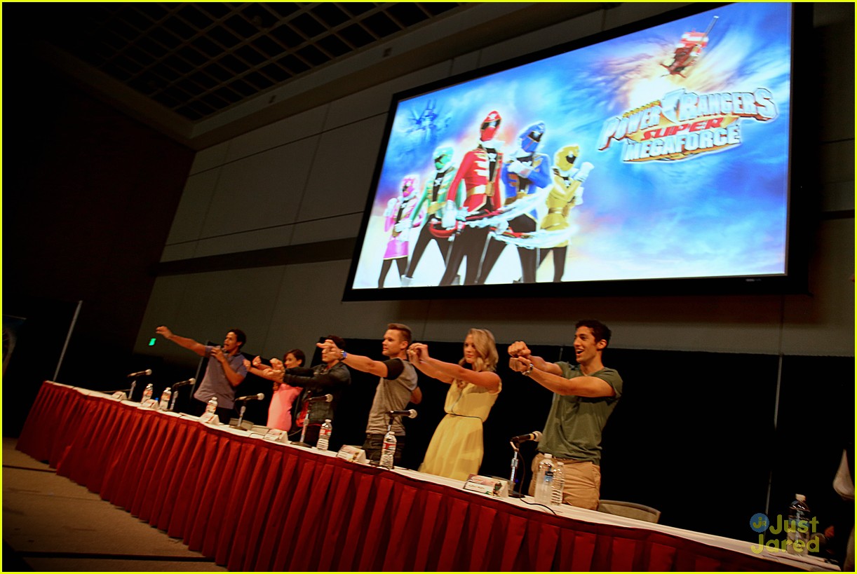 power rangers dino charge cast announced 03