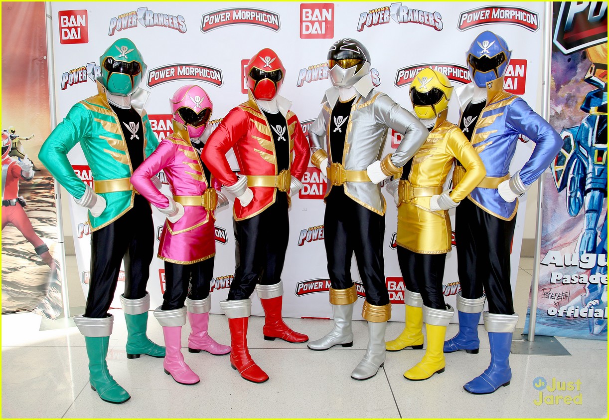 power rangers dino charge cast announced 11