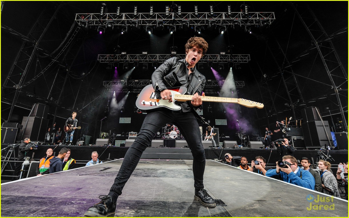 the vamps fusion festival day one performance 06