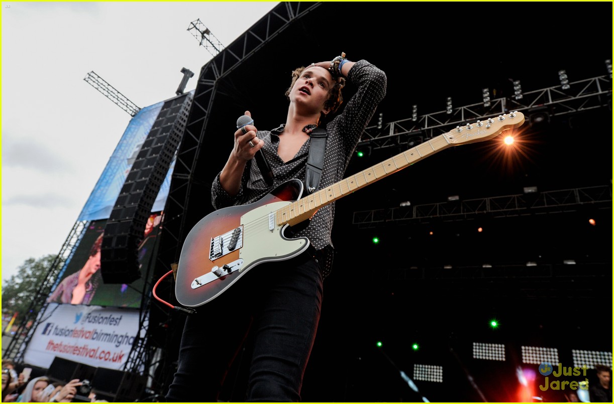 the vamps fusion festival day one performance 07