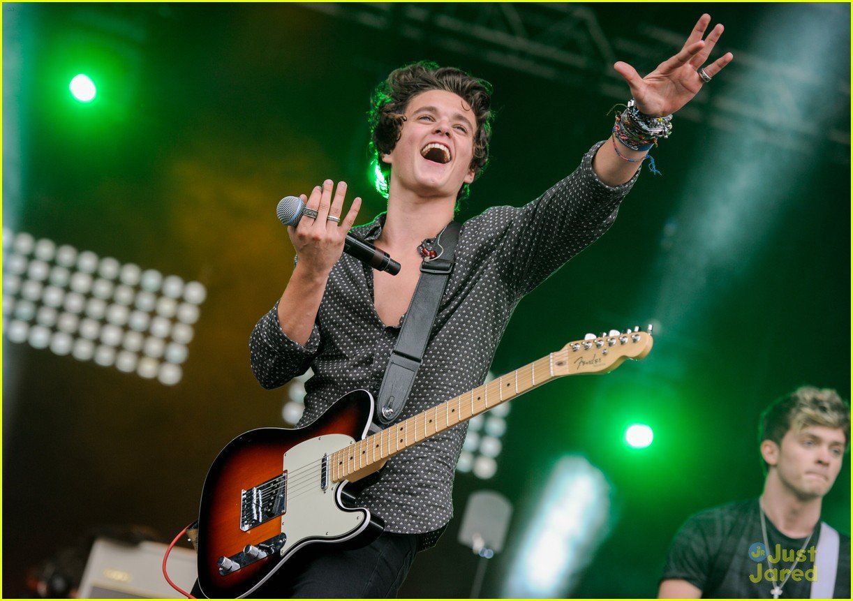 the vamps fusion festival day one performance 17