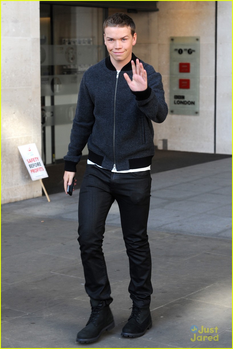 will poulter promote the maze runner london 01