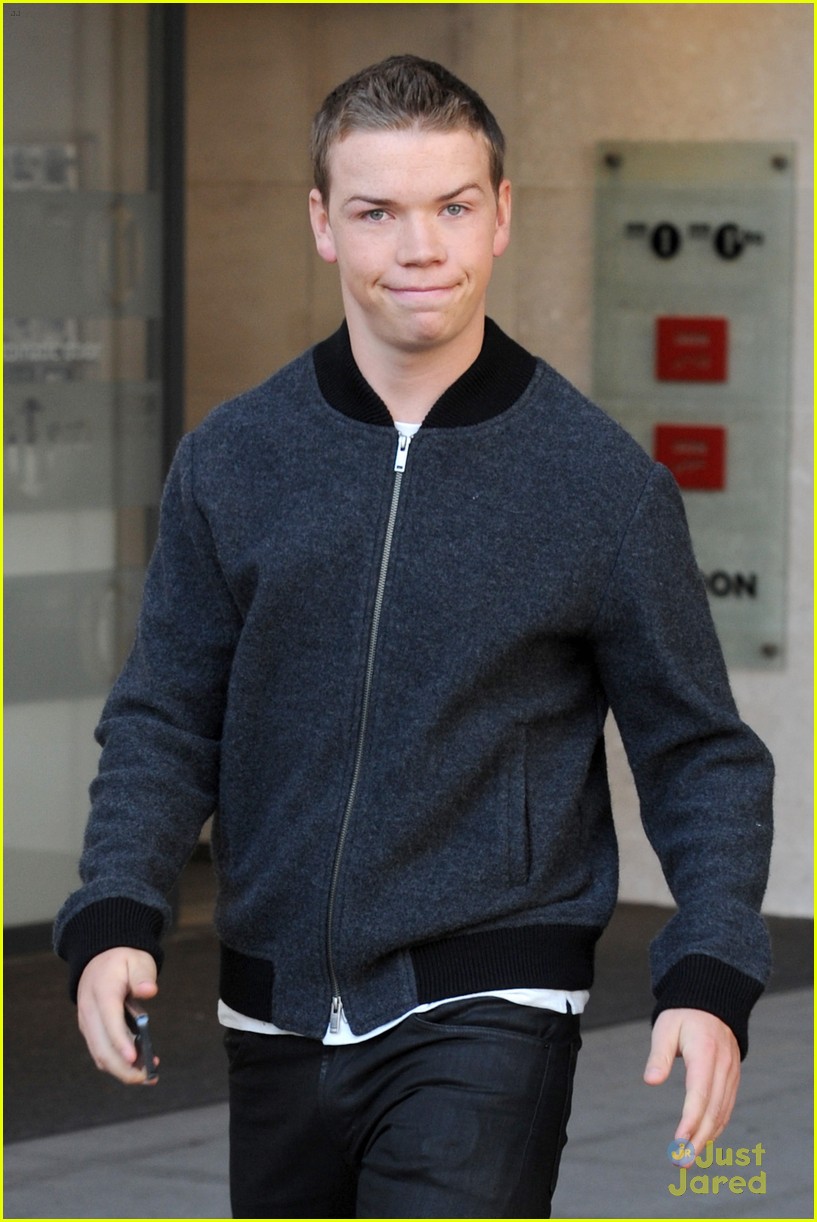 will poulter promote the maze runner london 04