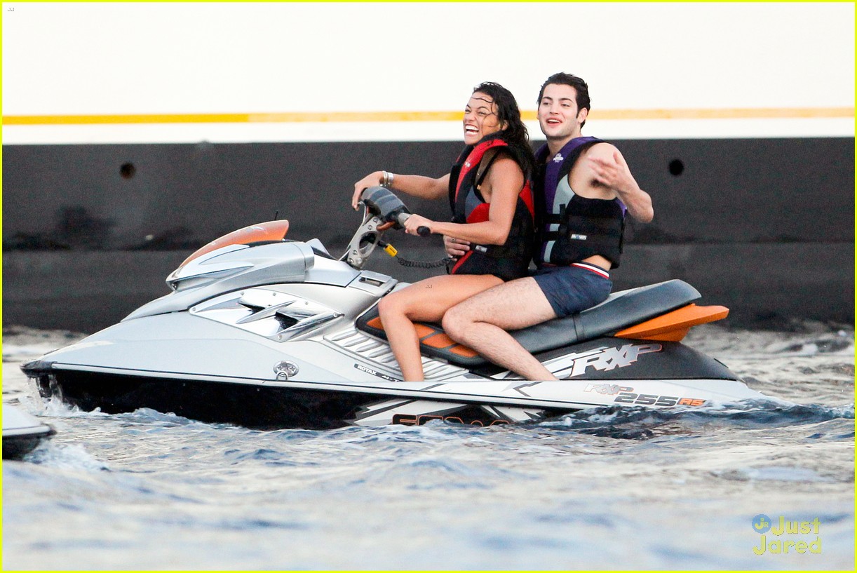 zac efron goes shirtless for jet ski fun with michelle rodriguez 28