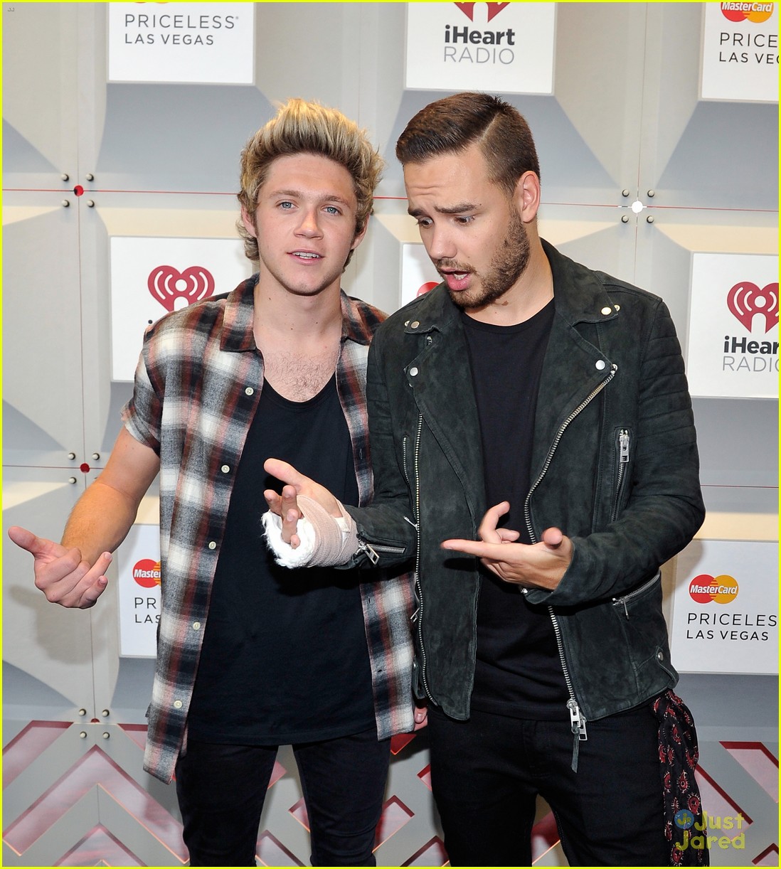 one direction 5 seconds of summer iheartradio music festival 2014 19