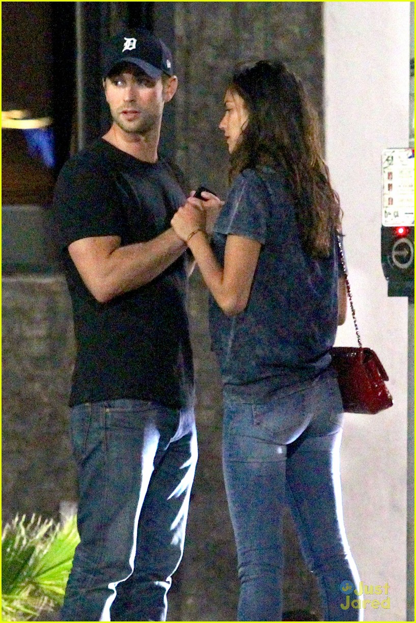 chace crawford rachelle goulding hold hands 03
