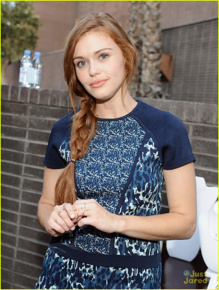 holland roden camilla belle parker on spring launch 02