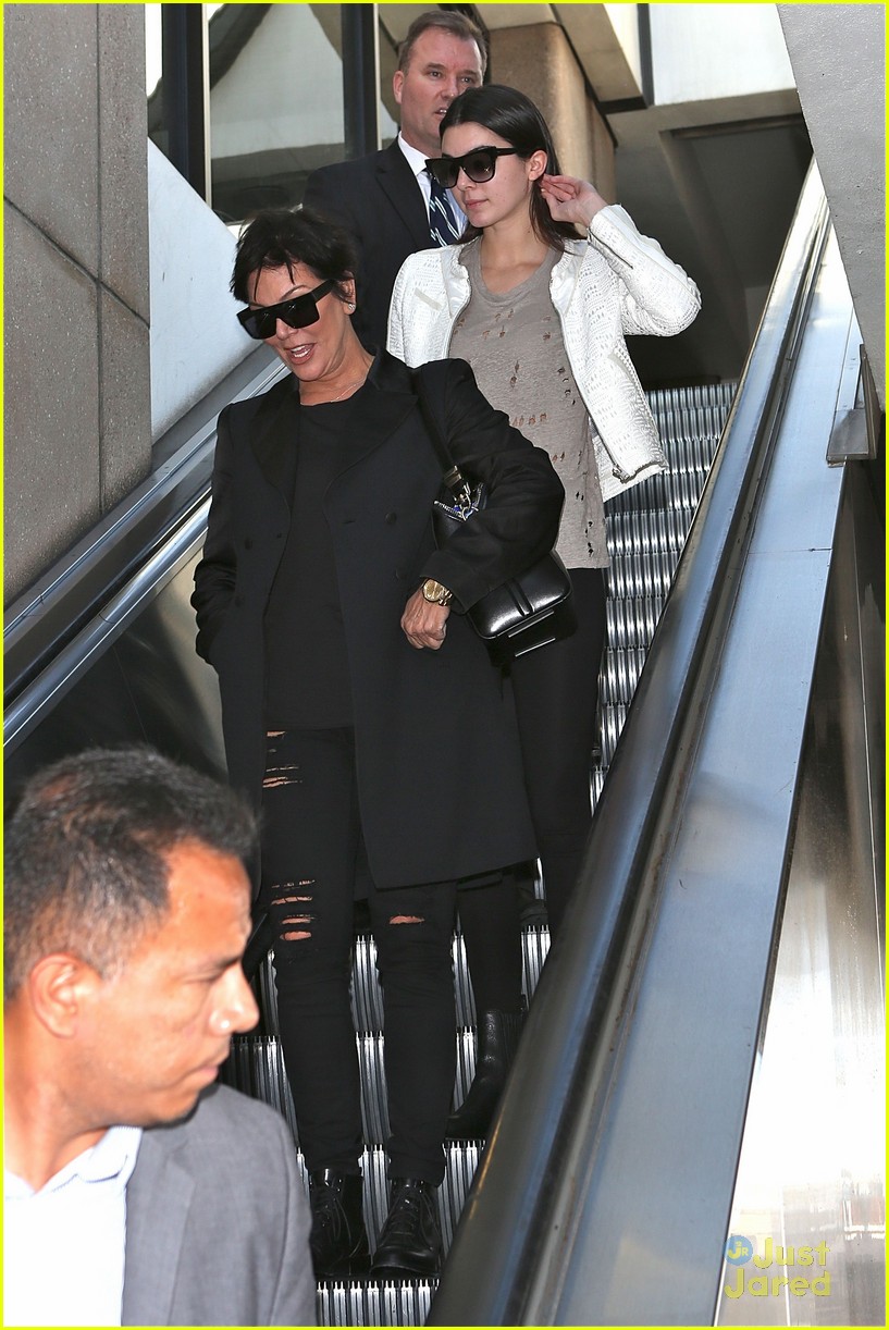 kendall jenner back la after nyfw 10