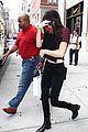 kendall jenner smoothie after meetings 03