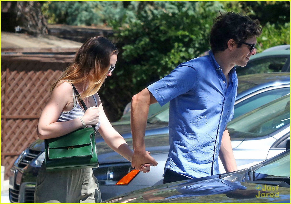 leighton meester adam brody share sweet embrace after lunch 07