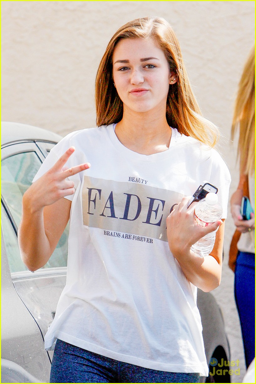 sadie robertson excited dwts monday 06