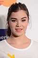 hailee steinfeld italia ricci stand up to cancer 04
