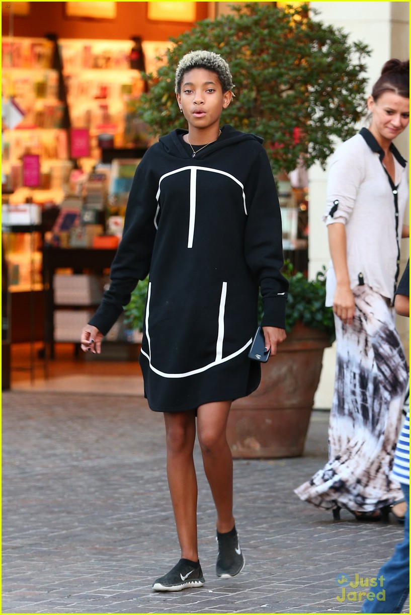 willow smith labor day lunch 08