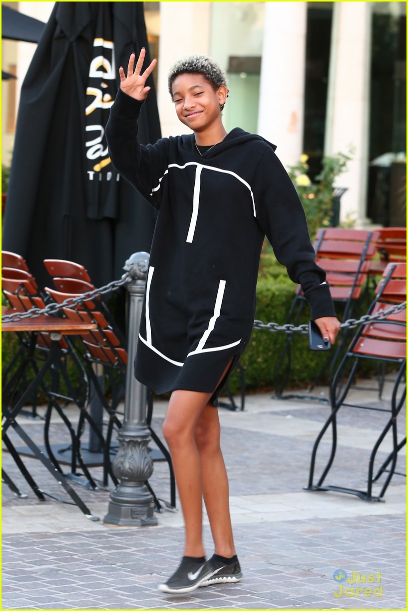 willow smith labor day lunch 15