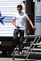 zac efron switches suit we are your friends set 06