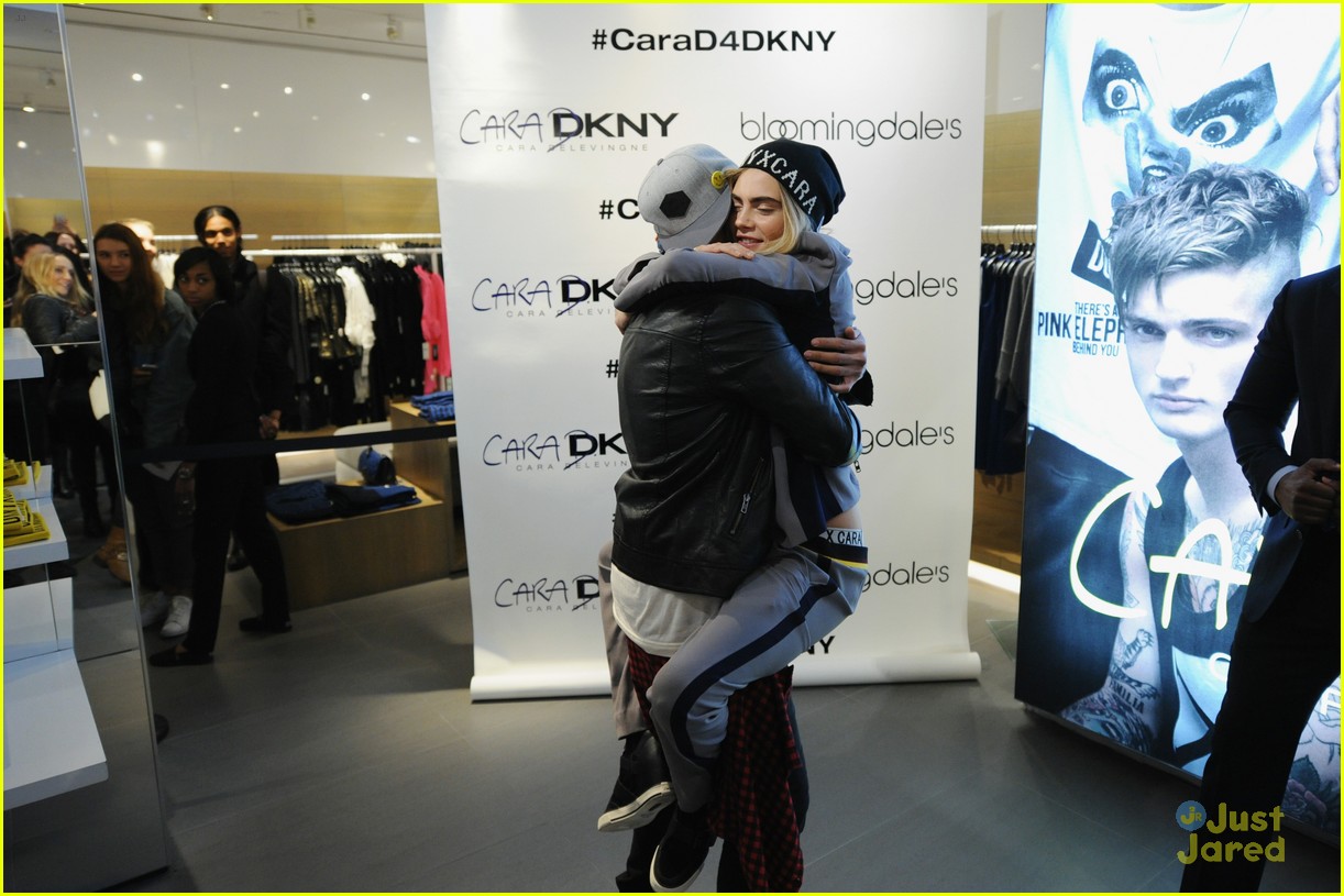cara delevingne dkny launch bloomingdales marquee 05