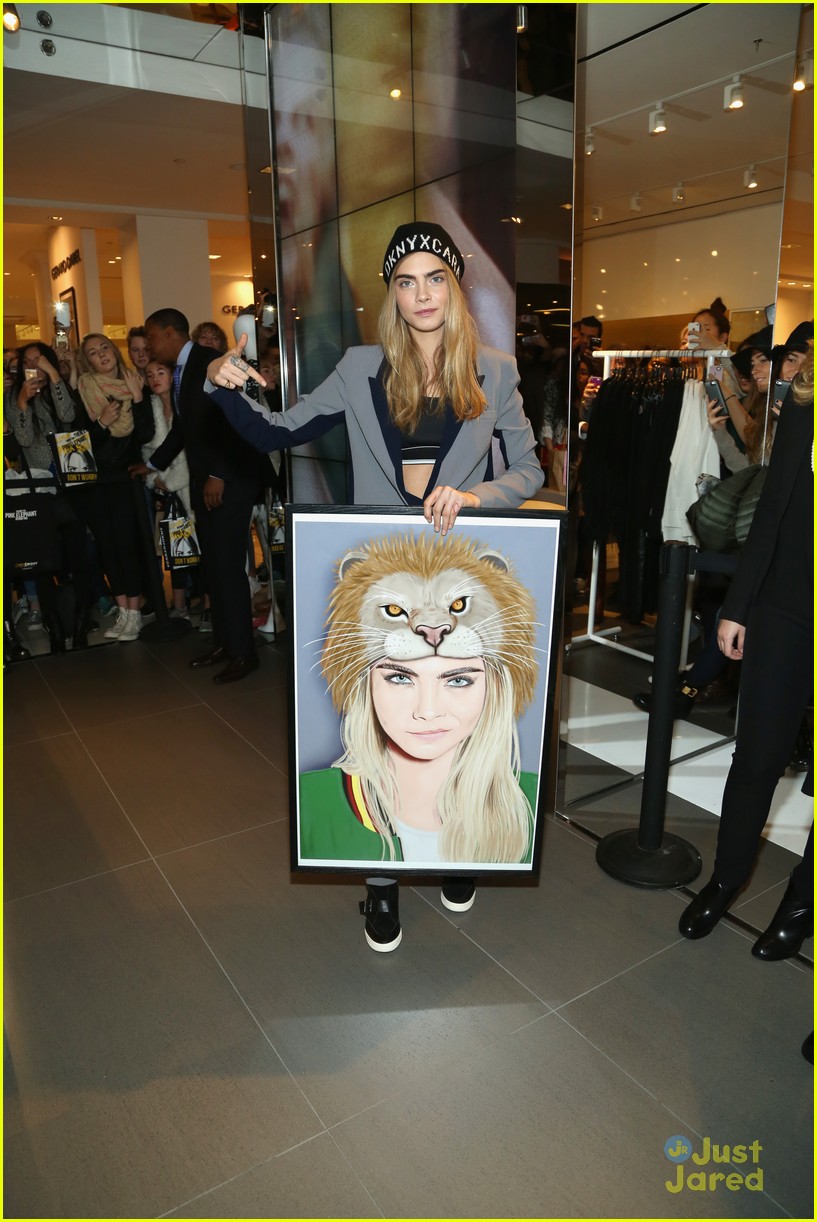 cara delevingne dkny launch bloomingdales marquee 06