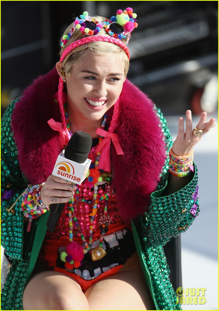 miley cyrus covers etta james ill take care of you on sunrise 01