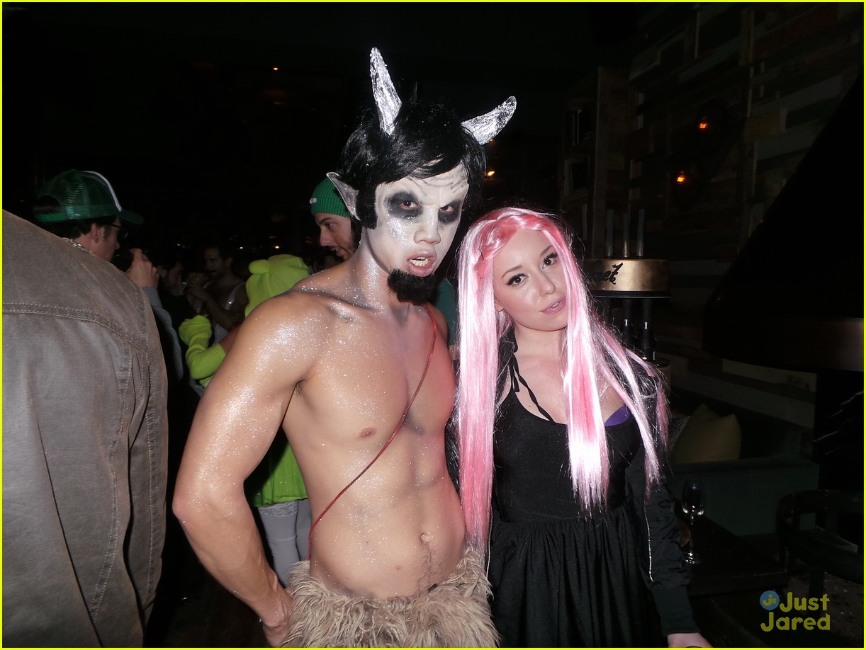 colton haynes lucy hale halloween party costume 05